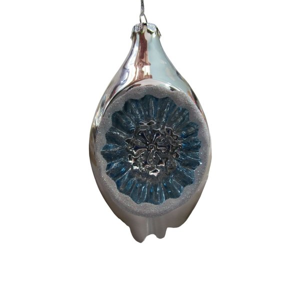 Dillards Trimmings Mercury Style Ornaments Silver Teardrop Blue Reflector NIB - Picture 15 of 16